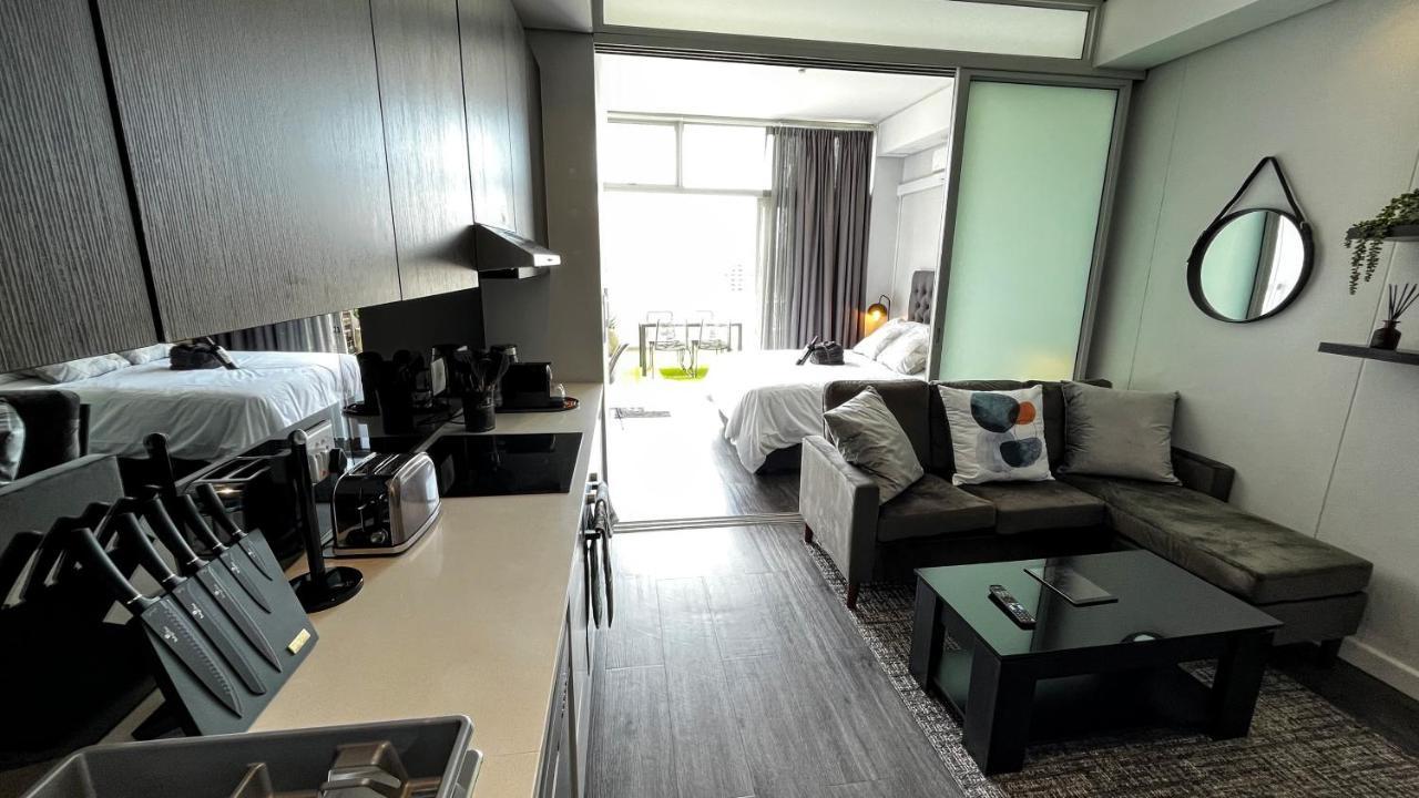 Modern Luxury Studio With Breathtaking City Views - No Load Shedding Cape Town Exterior photo