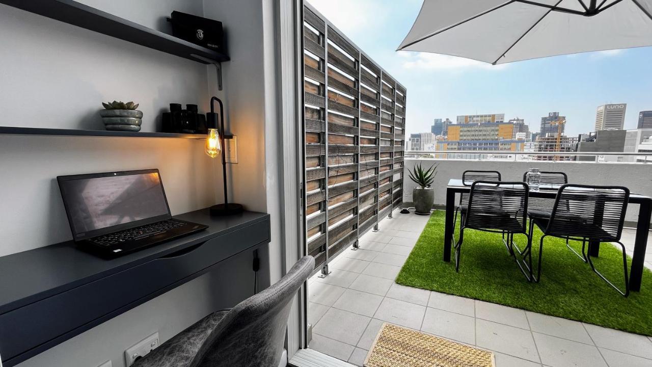 Modern Luxury Studio With Breathtaking City Views - No Load Shedding Cape Town Exterior photo